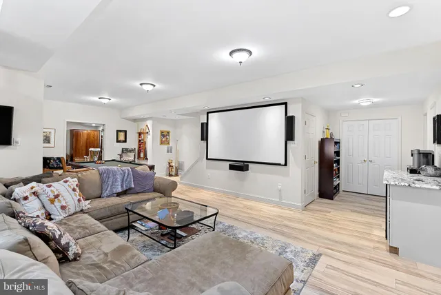 $1,530,000 | 43312 Crystal Lake Street, Leesburg, VA 20176