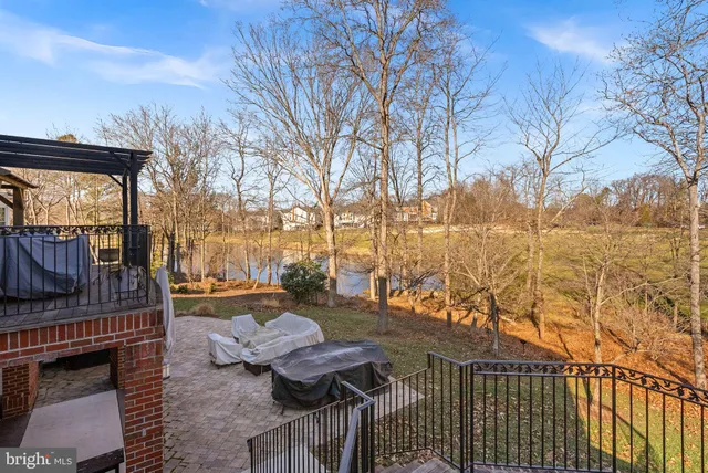 $1,530,000 | 43312 Crystal Lake Street, Leesburg, VA 20176