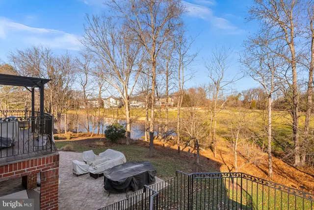 $1,530,000 | 43312 Crystal Lake Street, Leesburg, VA 20176