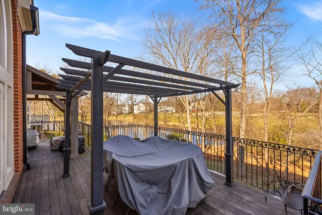 $1,530,000 | 43312 Crystal Lake Street, Leesburg, VA 20176