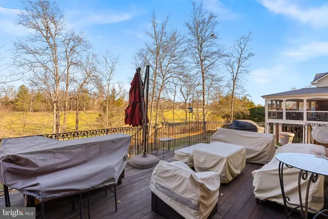 $1,530,000 | 43312 Crystal Lake Street, Leesburg, VA 20176