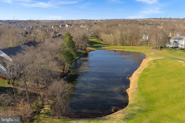 $1,530,000 | 43312 Crystal Lake Street, Leesburg, VA 20176