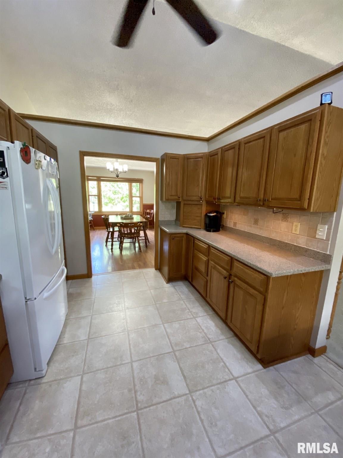44 Aspen Road Pleasant Plains, IL 62677 - Photo 16 of 49 Gallery Image 16