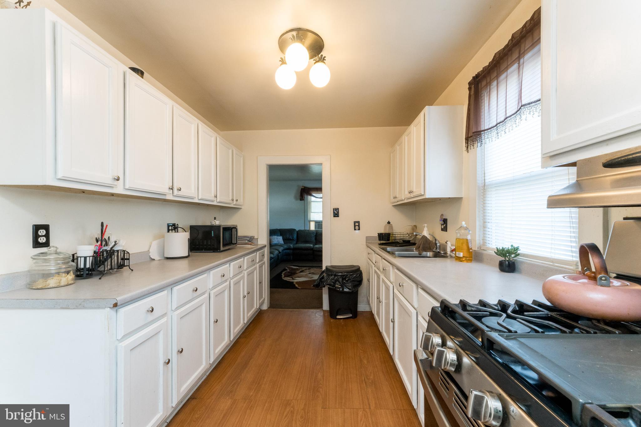 4503 Maple Road Morningside, MD 20746 - Photo 7 of 27