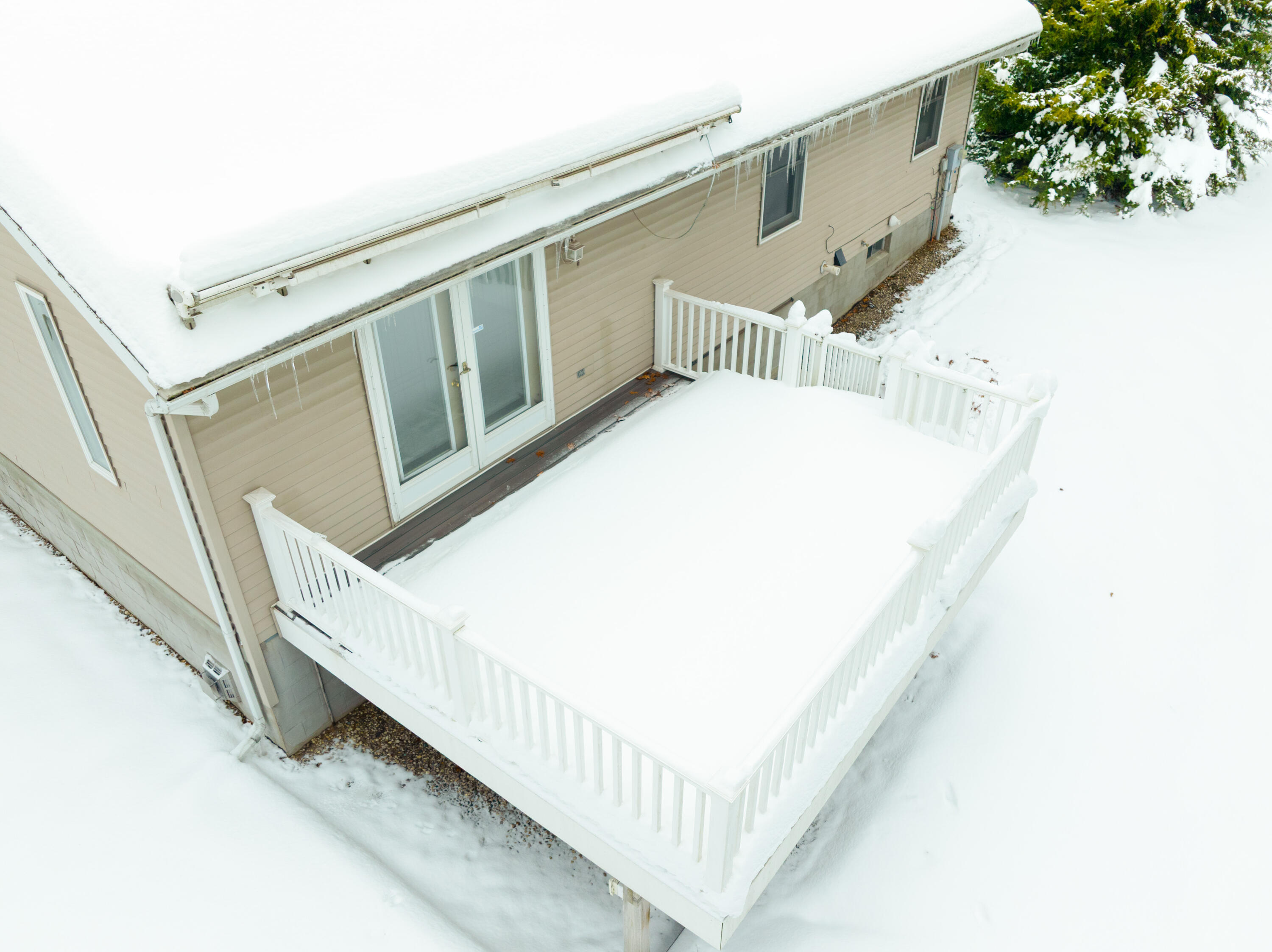 3332 Davis Road Muskegon, MI 49441 - Photo 8 of 38 8. Aerial - Deck