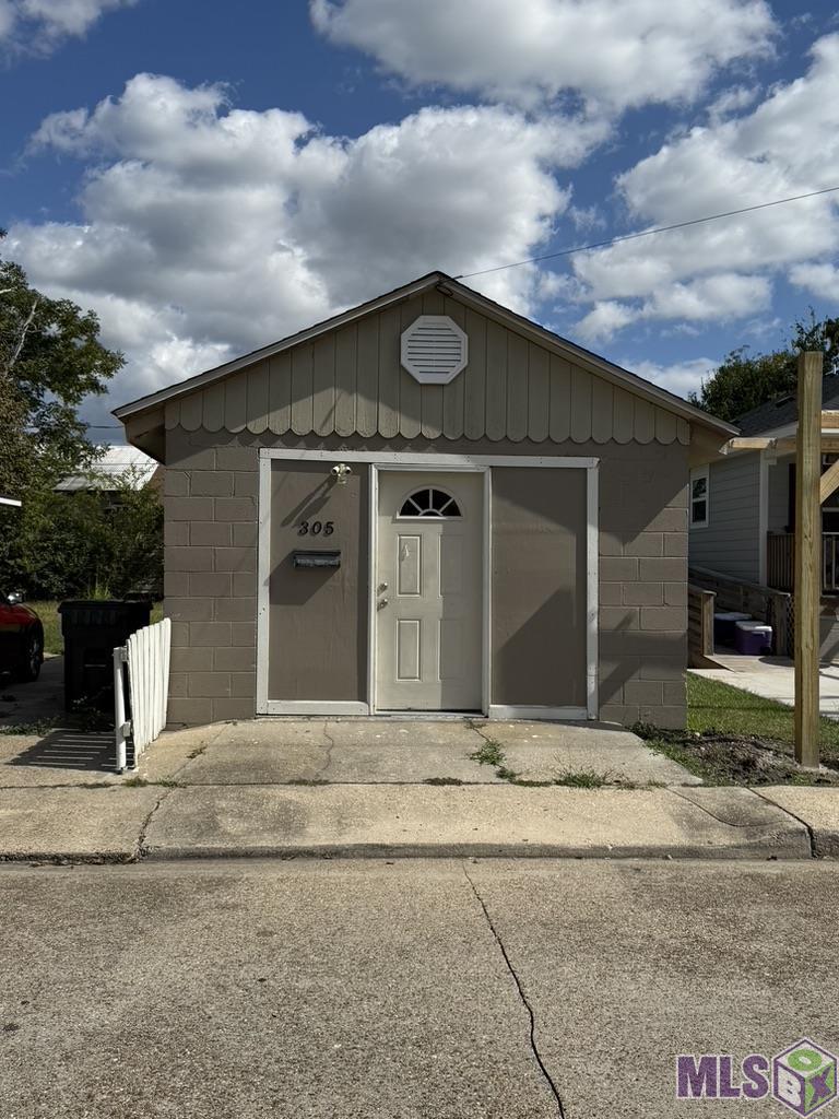 227 Hobson Street Houma, LA 70360 - Photo 9 of 13 309 Naquin St.