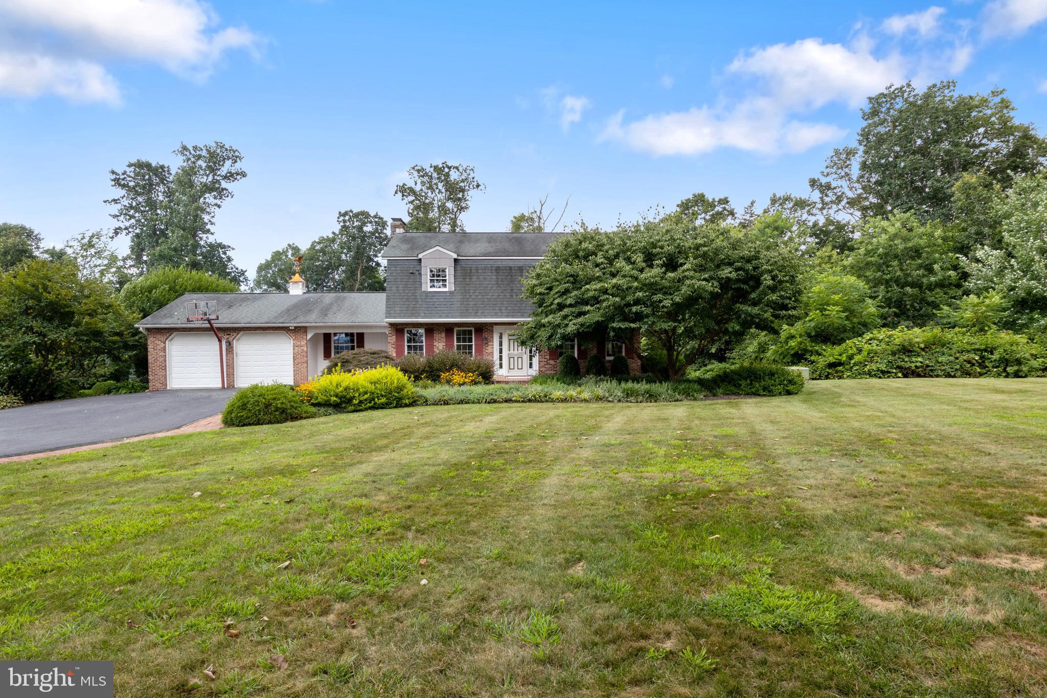4850 Delta Road Delta, PA 17314 - Photo 11 of 74 a front view of a house with a yard