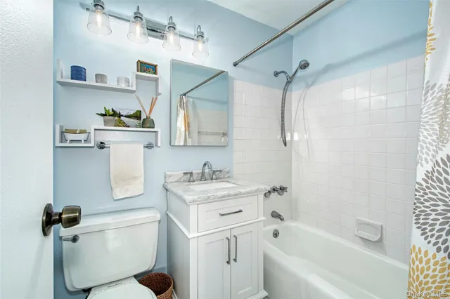 $420,000 | 470 Halstead Avenue, Unit 4G, Harrison, NY 10528