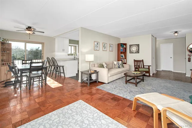 $420,000 | 470 Halstead Avenue, Unit 4G, Harrison, NY 10528