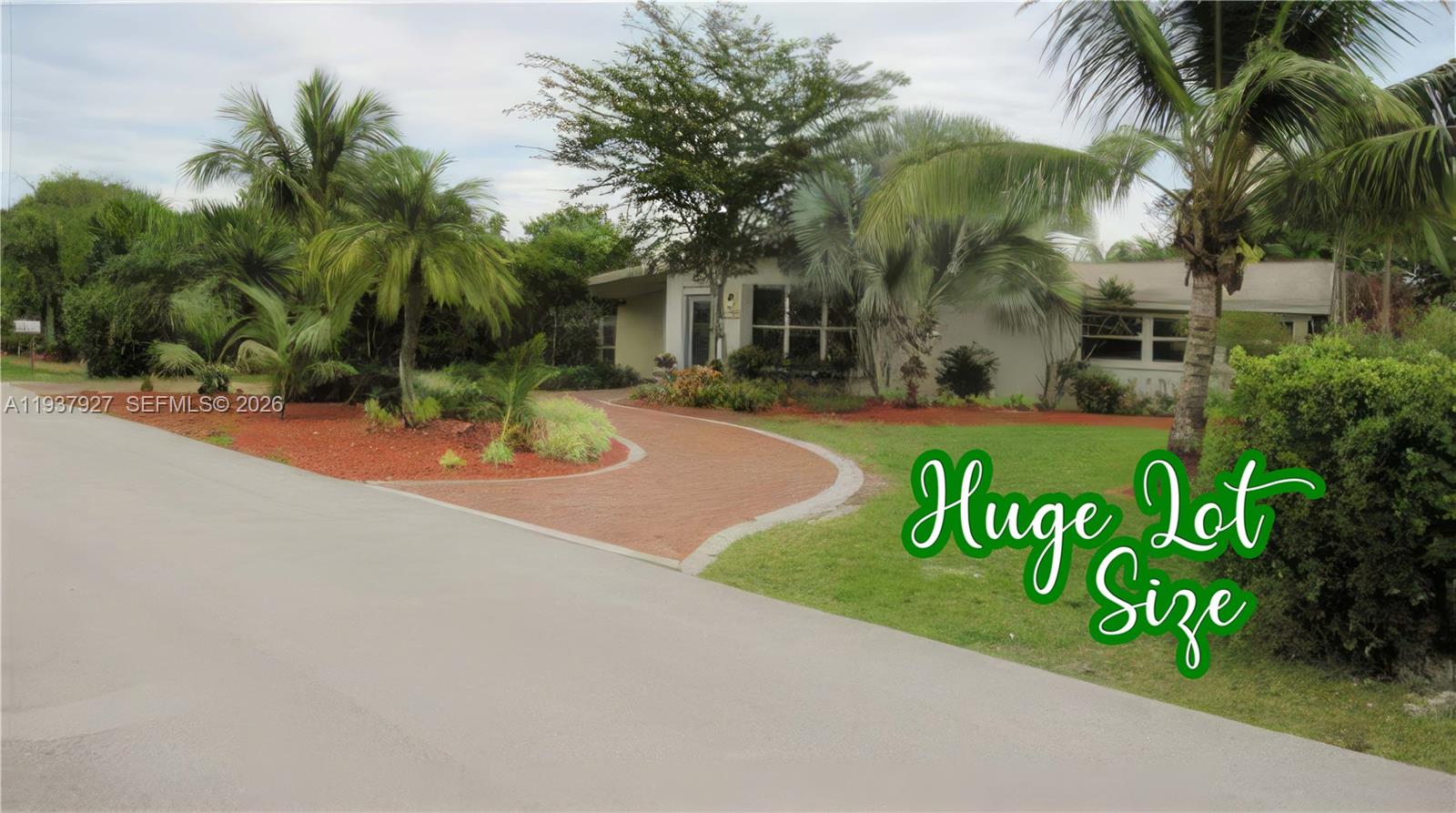 12501 Southwest 90th Avenue Miami, FL 33176 - Photo 1 of 27 a view of a street with a building in front of it