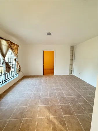 $1,699 | 7325 Ley Road, Houston, TX 77028