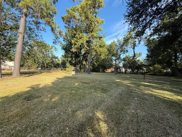 $1,699 | 7325 Ley Road, Houston, TX 77028