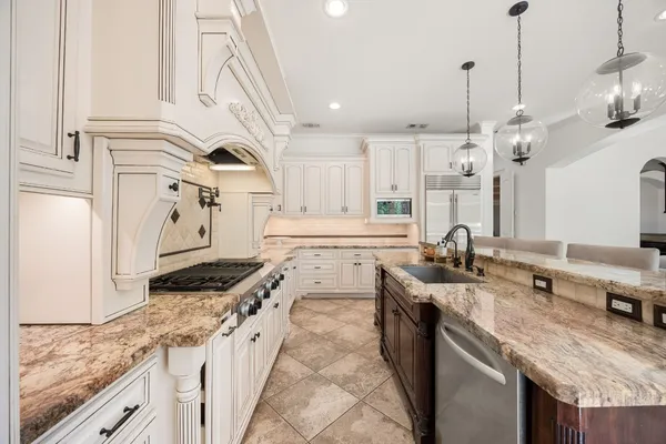 $1,550,000 | 27507 Hunter Creek Court, Spring, TX 77386