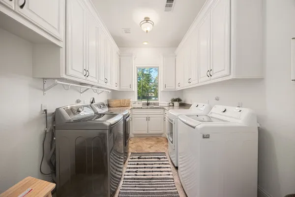 $1,550,000 | 27507 Hunter Creek Court, Spring, TX 77386