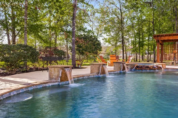 $1,550,000 | 27507 Hunter Creek Court, Spring, TX 77386