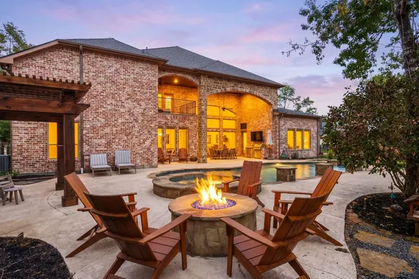 $1,550,000 | 27507 Hunter Creek Court, Spring, TX 77386
