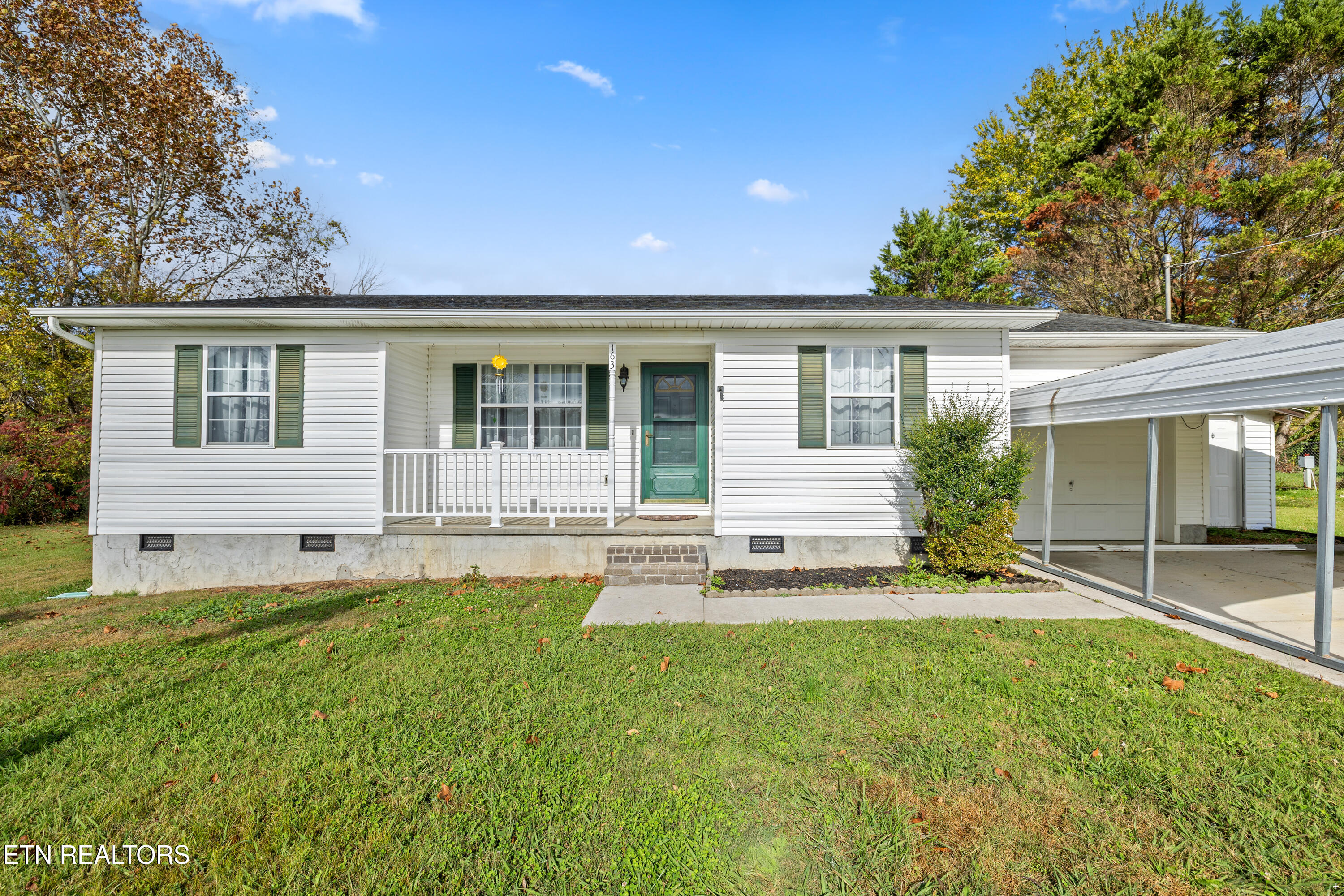 163 Meadow Breeze Road Corryton, TN 37721 - Photo 3 of 23 Positive Perceptions-3