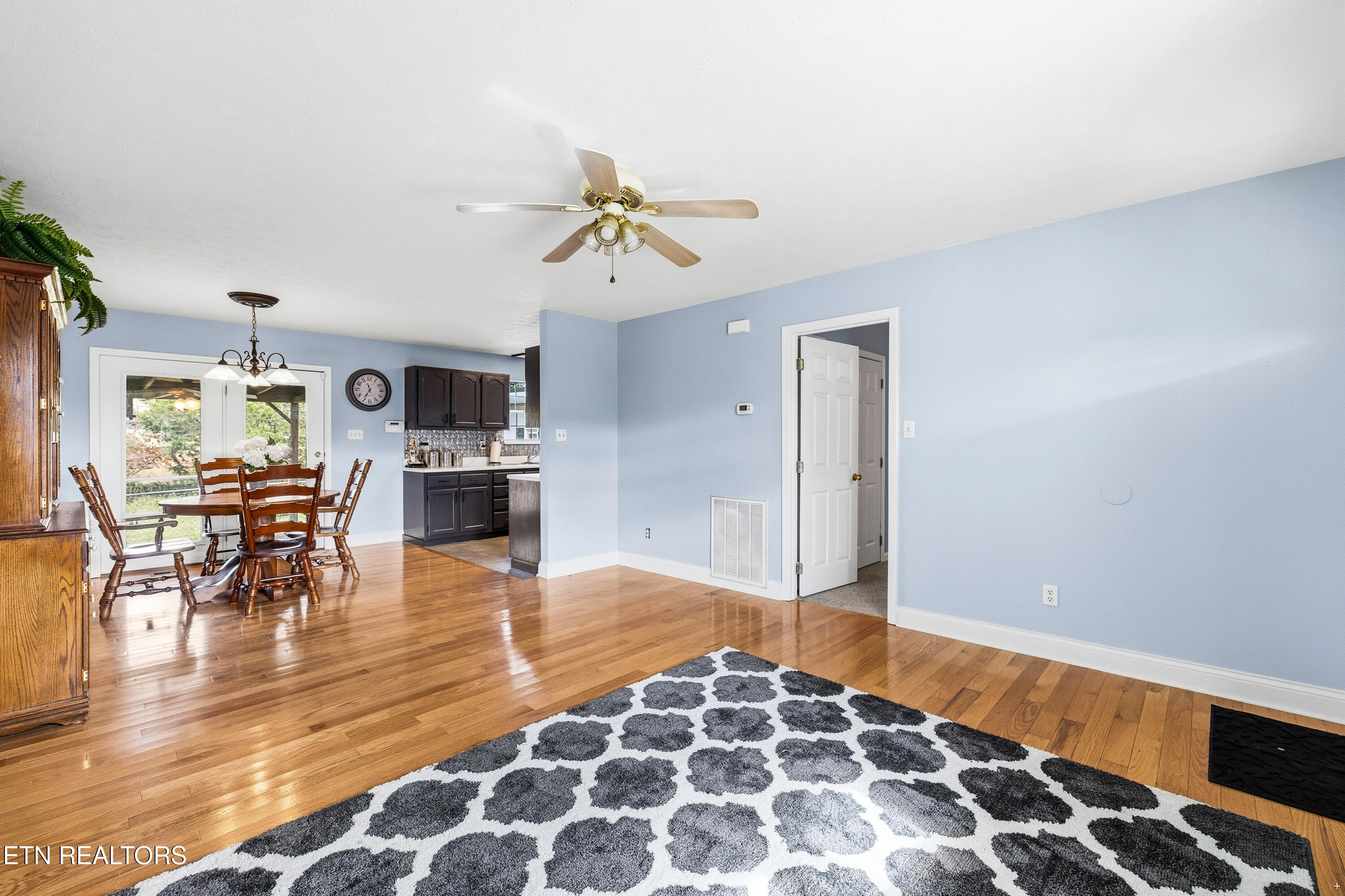 163 Meadow Breeze Road Corryton, TN 37721 - Photo 5 of 23 Positive Perceptions-5