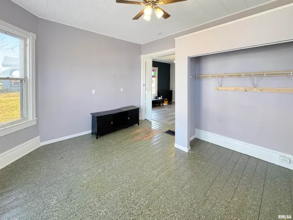 $59,500 | 118 West North Street, Mount Sterling, IL 62353