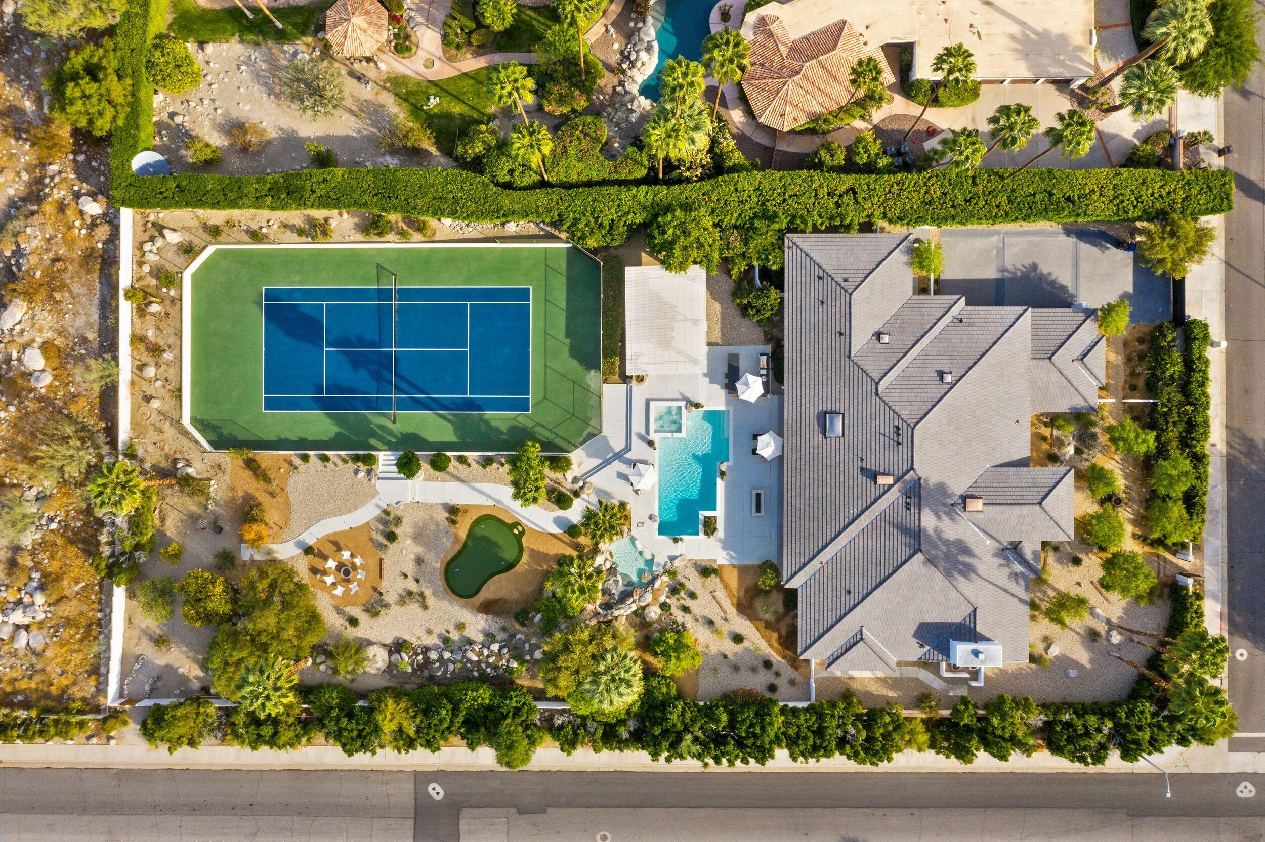 594 West Stevens Road Palm Springs, CA 92262 - Photo 5 of 27 5