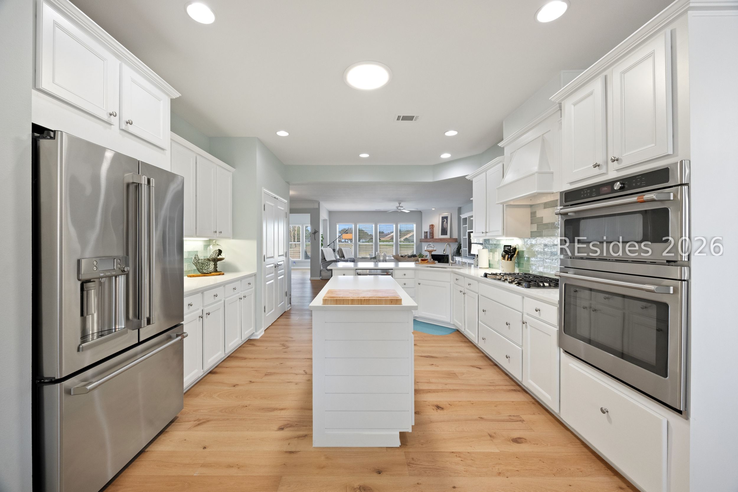 106 Shearwater Point Drive Bluffton, SC 29909 - Photo 16 of 72 Kitchen