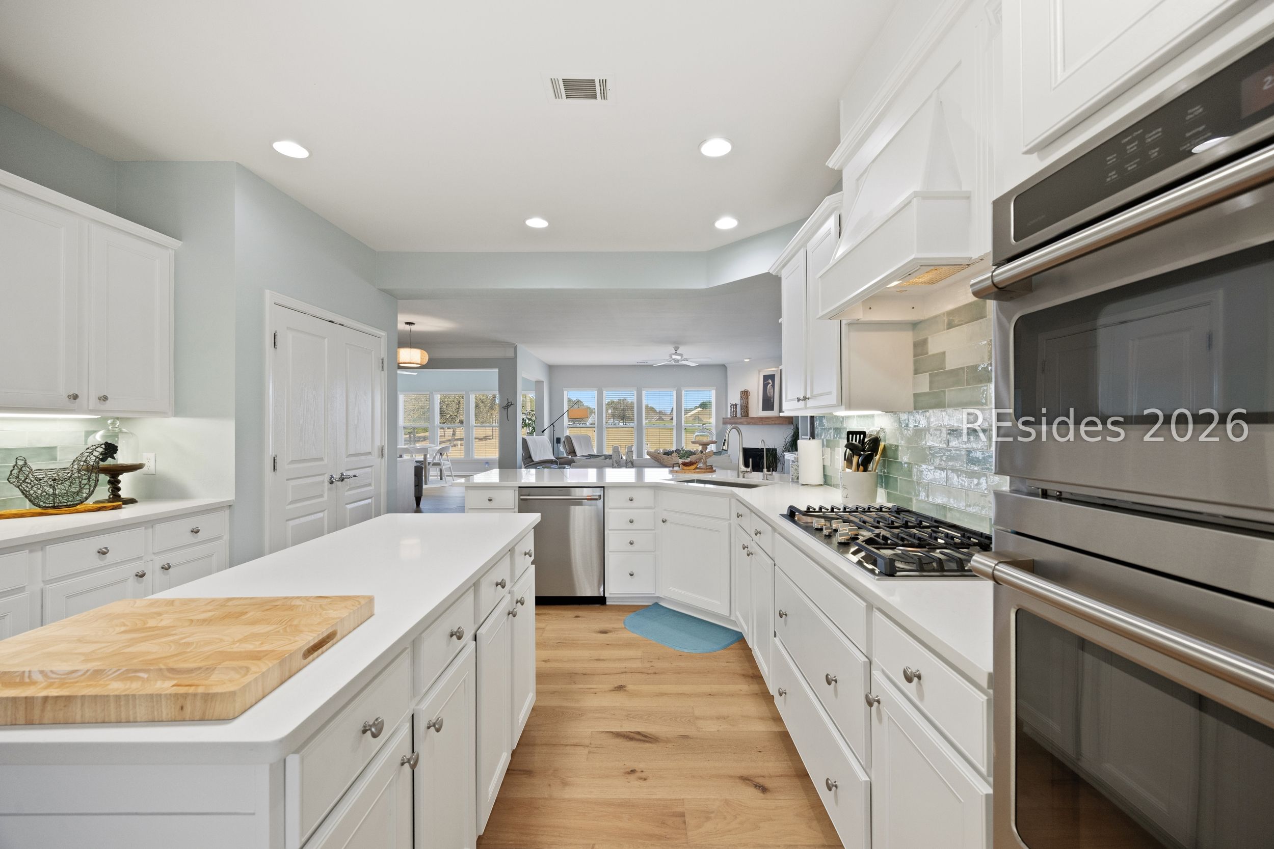 106 Shearwater Point Drive Bluffton, SC 29909 - Photo 19 of 72 Kitchen