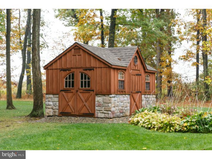 10 Log Cabin Road Perkasie, PA 18944 - Photo 19 of 19 Storage Shed