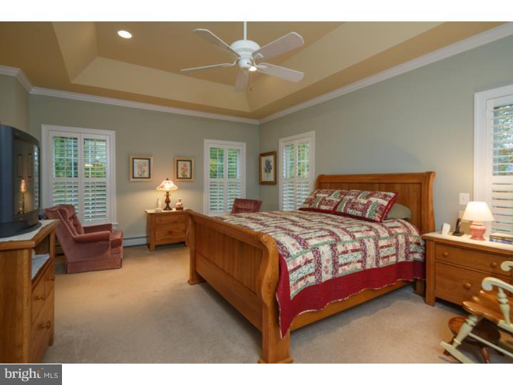 10 Log Cabin Road Perkasie, PA 18944 - Photo 4 of 19 Master Bedroom