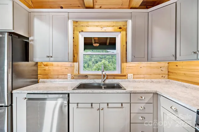 $489,400 | 2097 Pinnacle Parkway, Union Mills, NC 28167