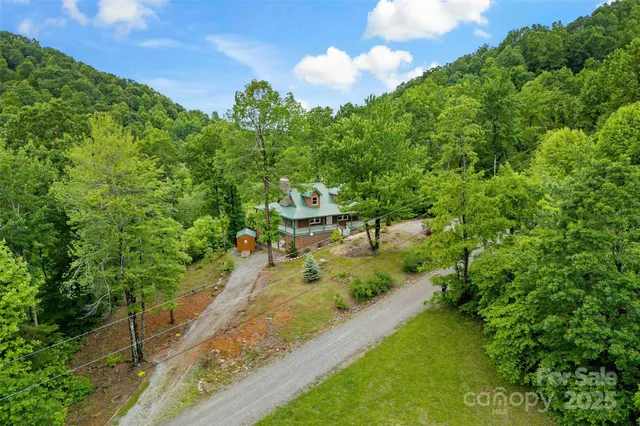 $489,400 | 2097 Pinnacle Parkway, Union Mills, NC 28167