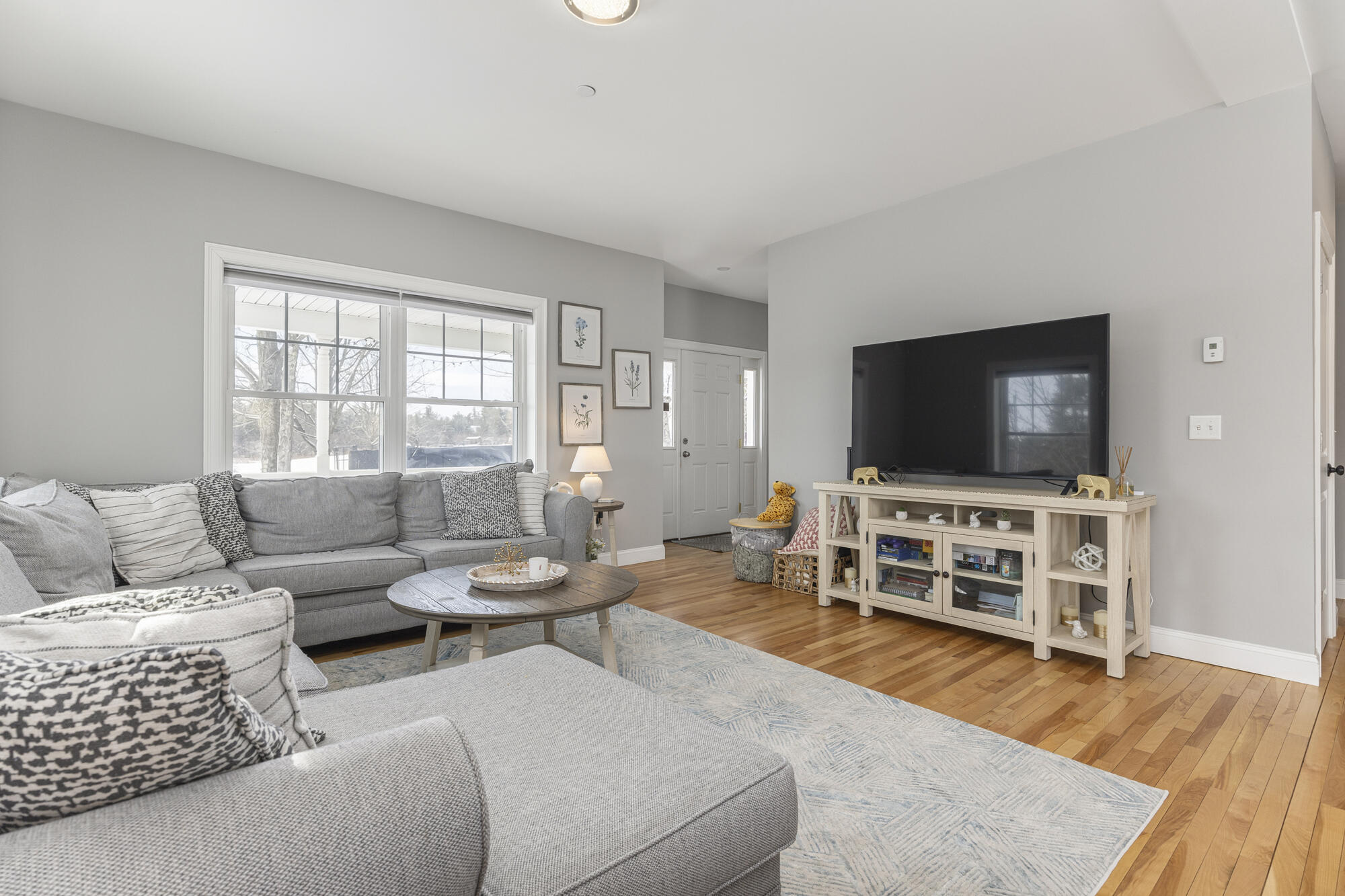 81 Queen Street Gorham, ME 04038 - Photo 14 of 60 81 Queen St._W5_08