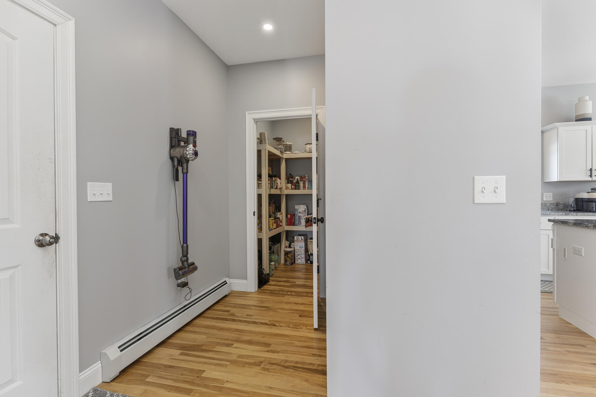 81 Queen Street Gorham, ME 04038 - Photo 16 of 60 81 Queen St._W5_14