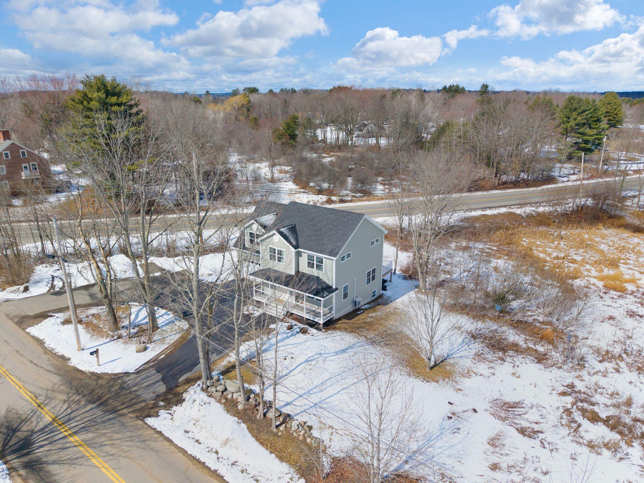 81 Queen Street Gorham, ME 04038 - Photo 6 of 60 81_Queen_St_002