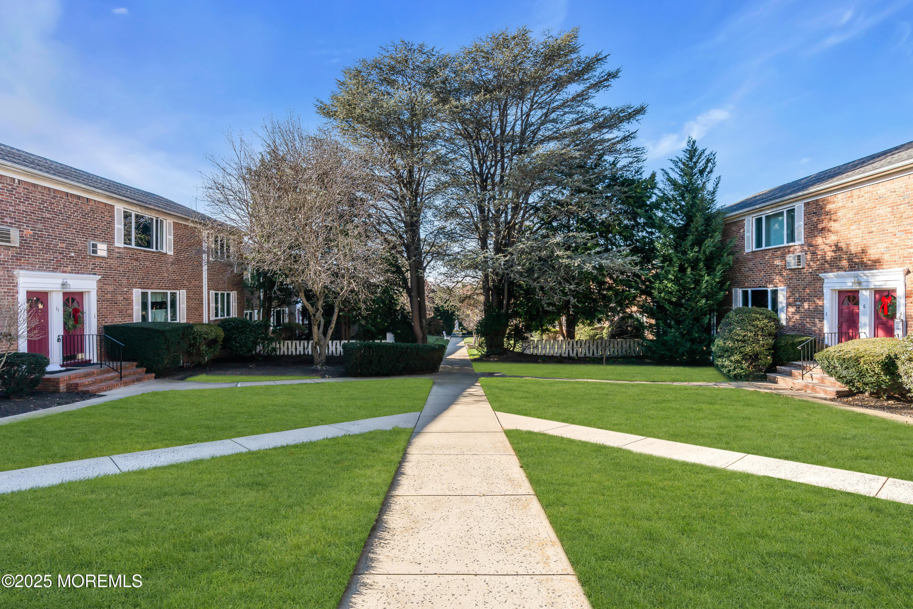 283 Spring Street, Unit 3A Red Bank, NJ 07701 - Photo 20 of 21 a park with large trees