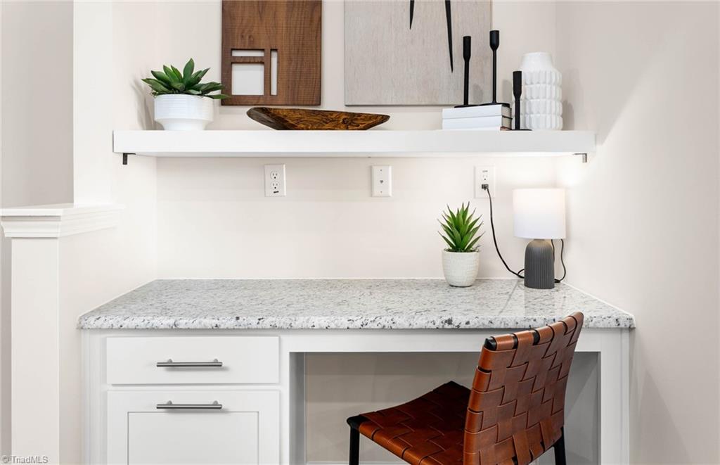 880 Falls Grove Trail High Point, NC 27265 - Photo 17 of 31