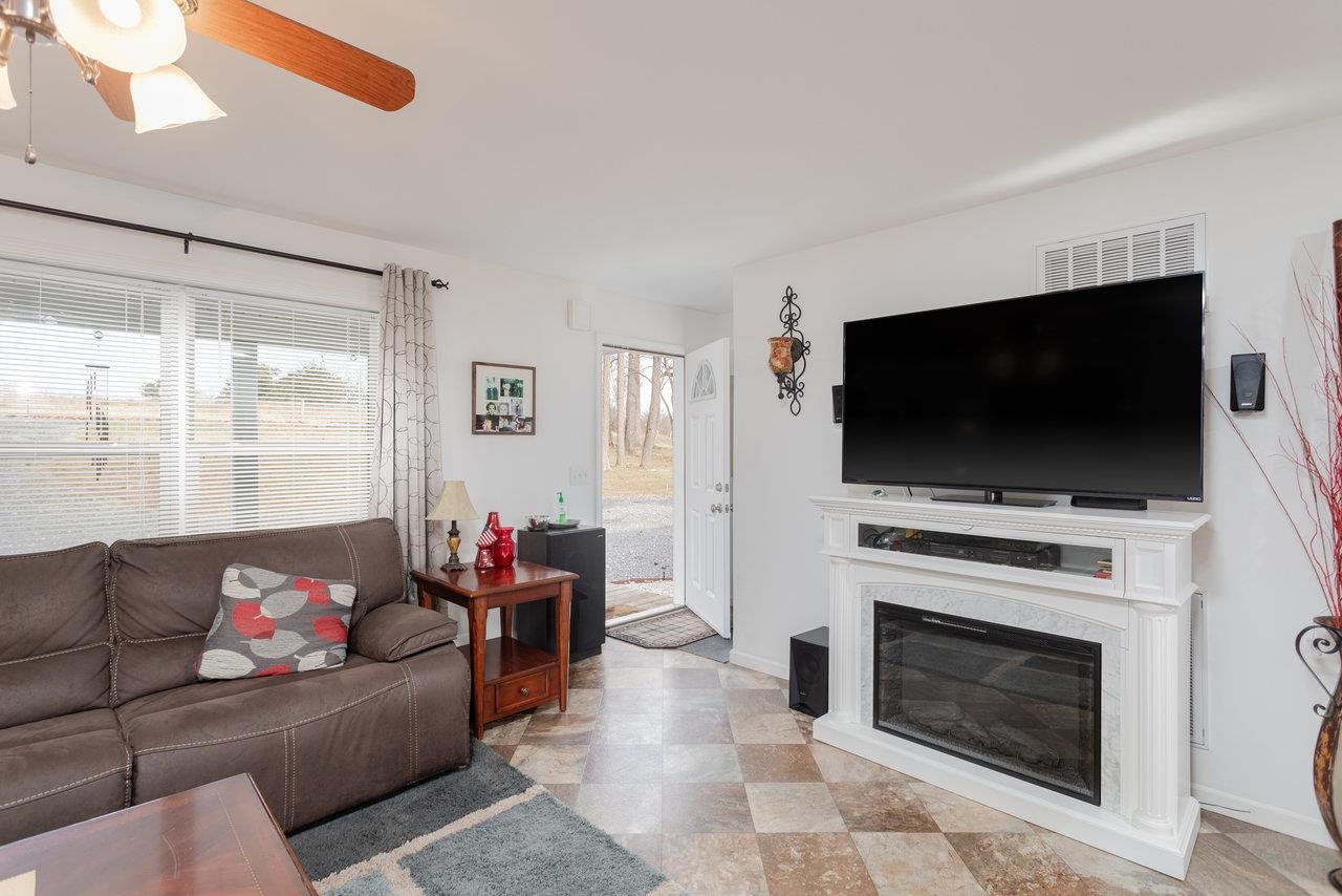 7583 Ford View Road Weyers Cave, VA 24486 - Photo 7 of 46