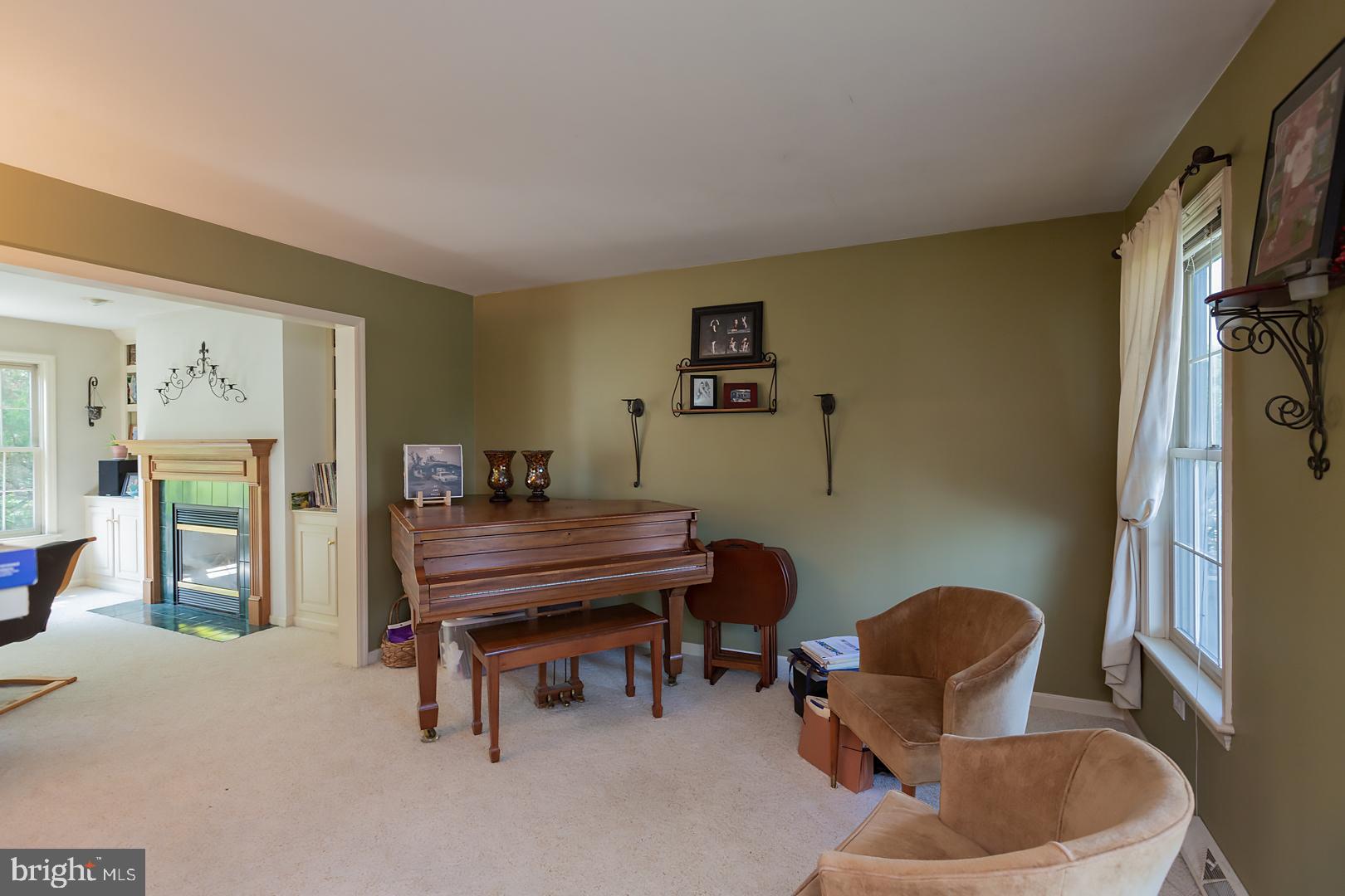 32 Diane Avenue Lititz, PA 17543 - Photo 12 of 61 Gallery Image 12