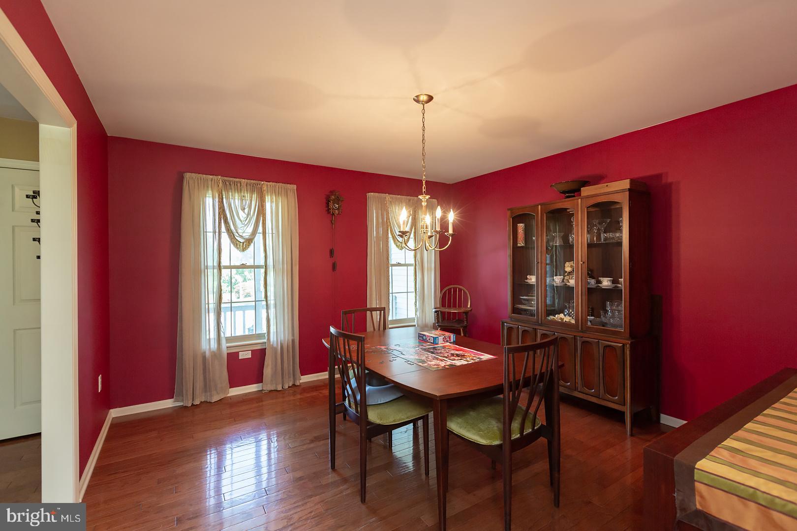 32 Diane Avenue Lititz, PA 17543 - Photo 13 of 61 Formal Dining Room