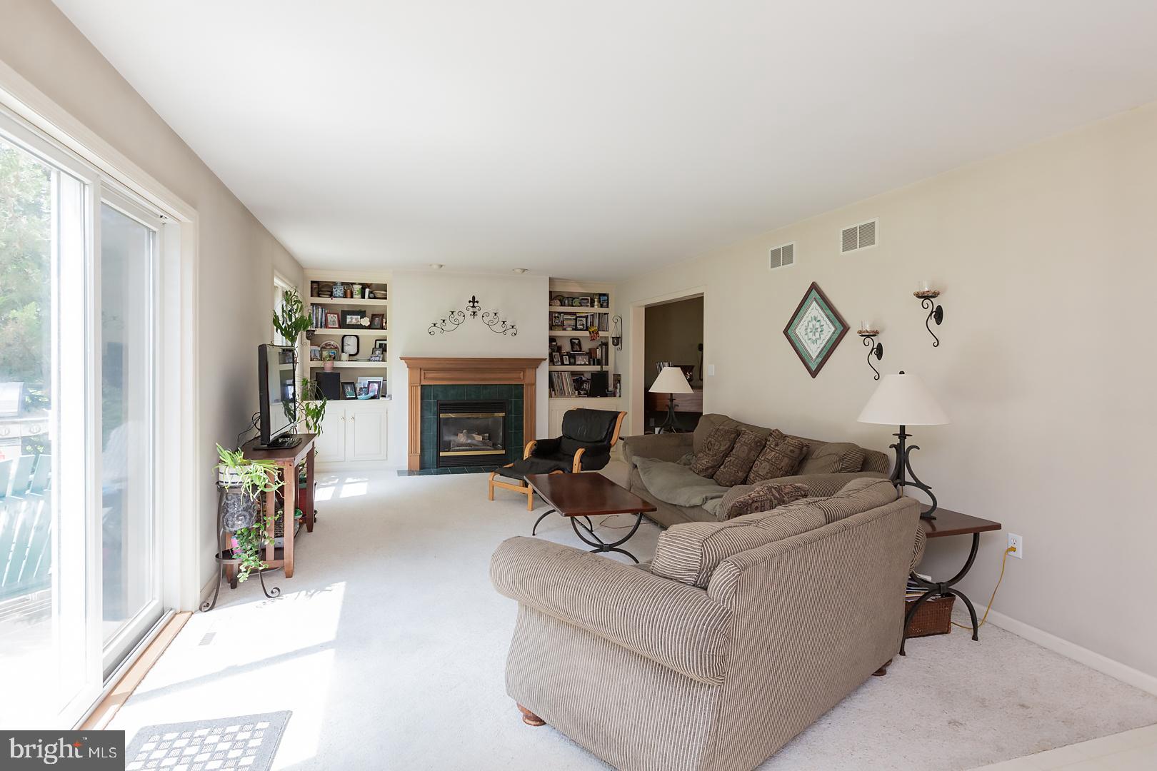 32 Diane Avenue Lititz, PA 17543 - Photo 15 of 61 Gallery Image 15