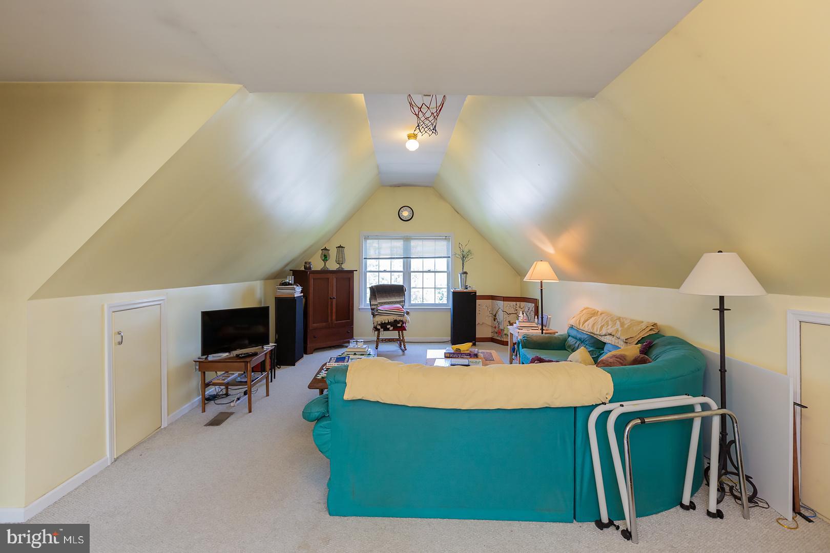 32 Diane Avenue Lititz, PA 17543 - Photo 46 of 61 Gallery Image 46