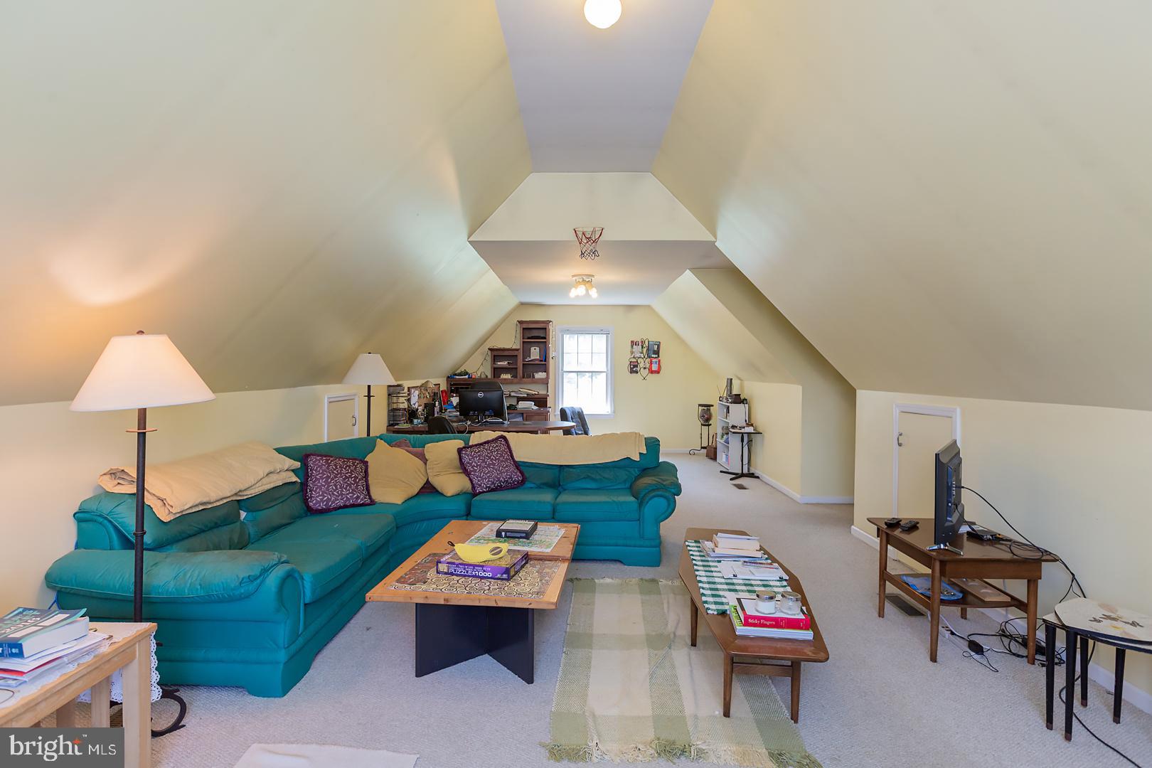 32 Diane Avenue Lititz, PA 17543 - Photo 48 of 61 Gallery Image 48