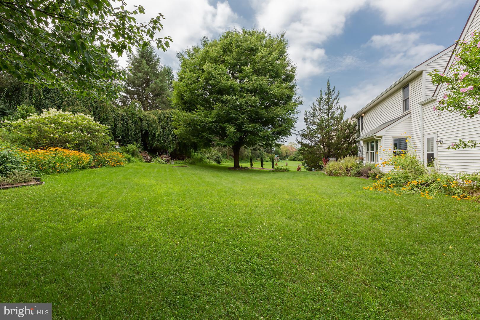 32 Diane Avenue Lititz, PA 17543 - Photo 52 of 61 Gallery Image 52