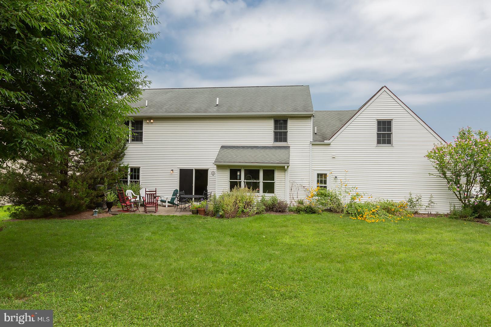 32 Diane Avenue Lititz, PA 17543 - Photo 54 of 61 Gallery Image 54