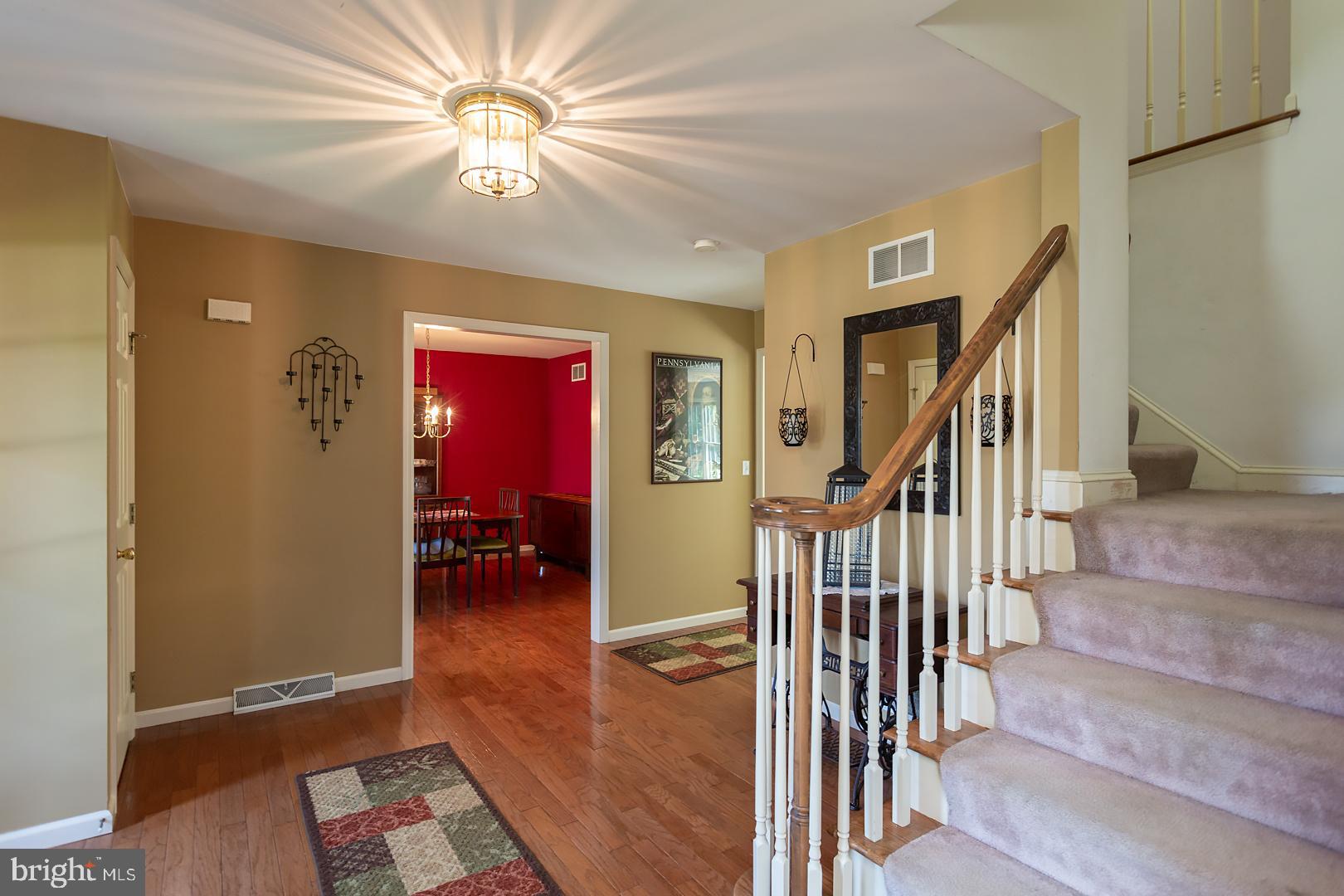32 Diane Avenue Lititz, PA 17543 - Photo 10 of 61 Gallery Image 10