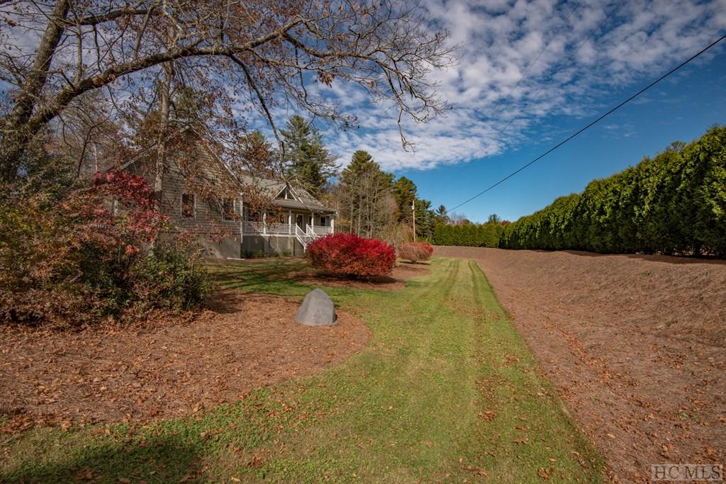 198 Klein Road Highlands, NC 28741 - Photo 32 of 33 Gallery Image 32