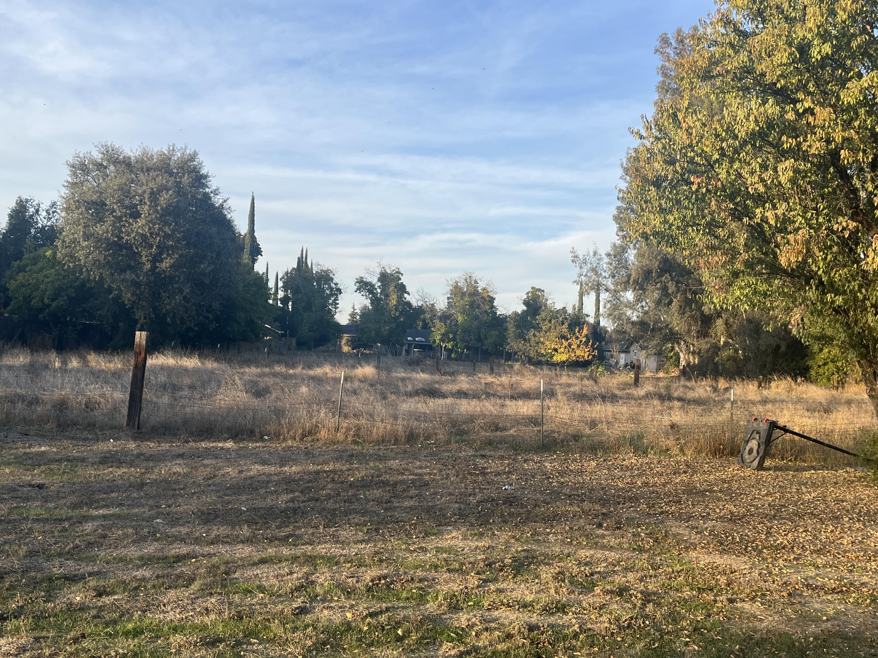 566 Roundup Avenue Red Bluff, CA 96080 - Photo 5 of 16 a view of a lake view