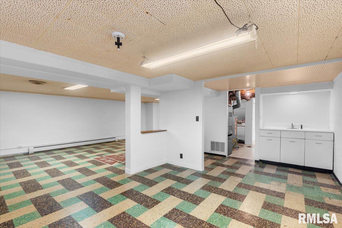 3344 South Fremont Street Springfield, IL 62703 - Photo 26 of 36 Gallery Image 26
