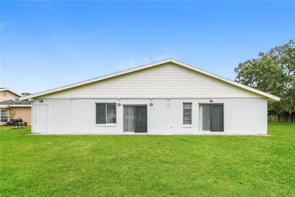 $1,745 | 820 East Flag Lane, Kissimmee, FL 34759