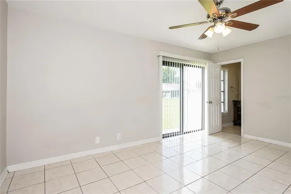 $1,745 | 820 East Flag Lane, Kissimmee, FL 34759