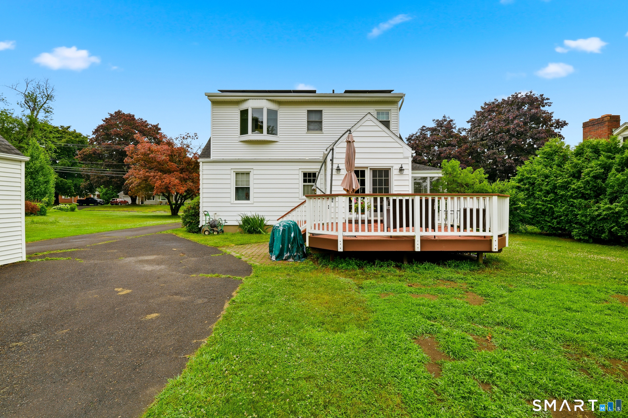 141 Elm Street Windsor Locks, CT 06096 - Photo 29 of 37